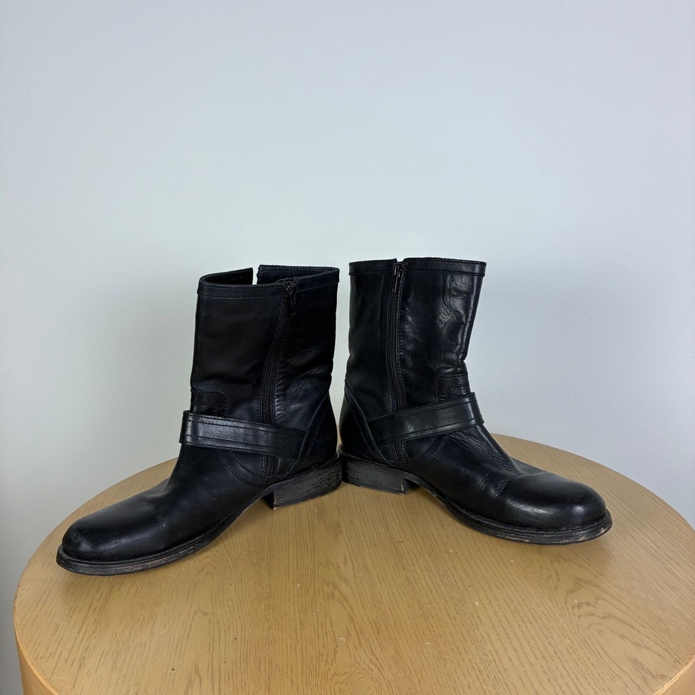 Eddie Bauer Leather Moto Biker Boots Women's 9 Side Zip Low Block Heel Buckle - Picture 4 of 9